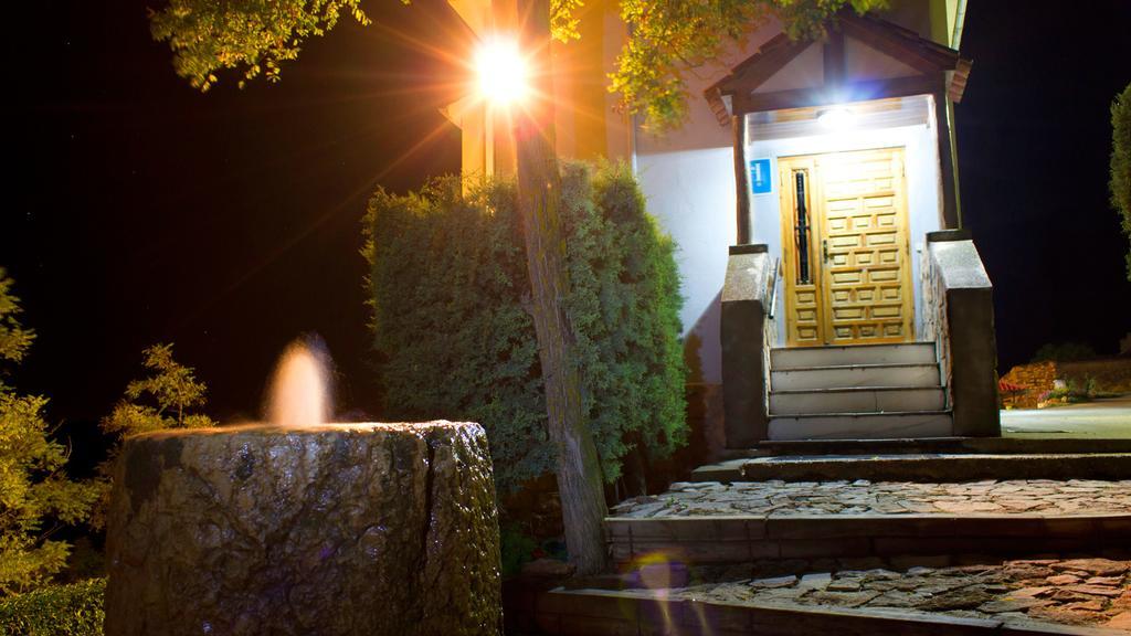 Hospedium Hostal Restaurante El Mirador De Атьєнса Екстер'єр фото